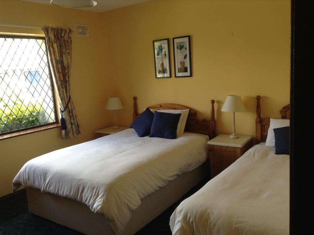 Riverlodge Self Catering 켄마어 외부 사진