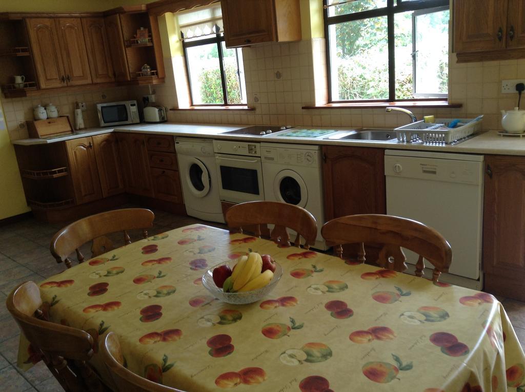 Riverlodge Self Catering 켄마어 외부 사진